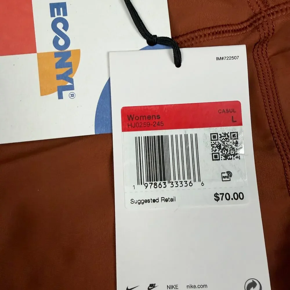 Nike new tags
